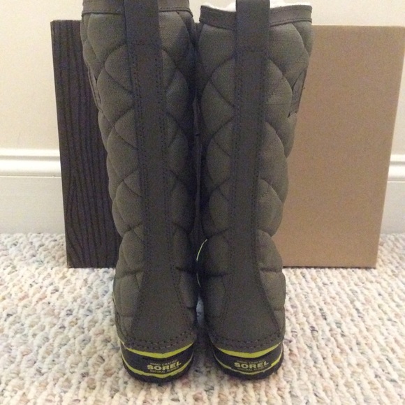 π SOREL tall waterproof green rain snow duck boot - Picture 5 of 8